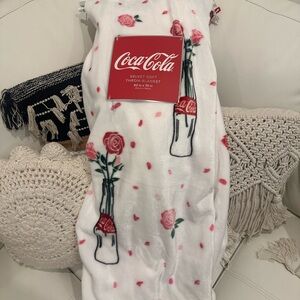 Coca-Cola Bottles & Roses Velvet Soft Throw Blanket